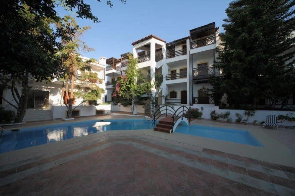 Rena Apartments Gouves Exterior foto